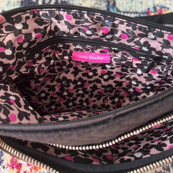 🌸Vera Bradley Crossbody🌸 - Picture 4 of 6